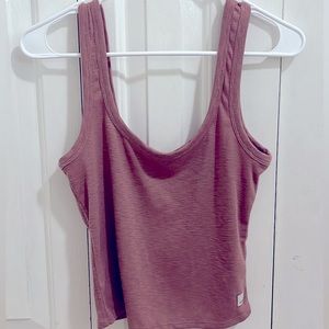 Dusty Rose Vuori Cropped Tank Size Small